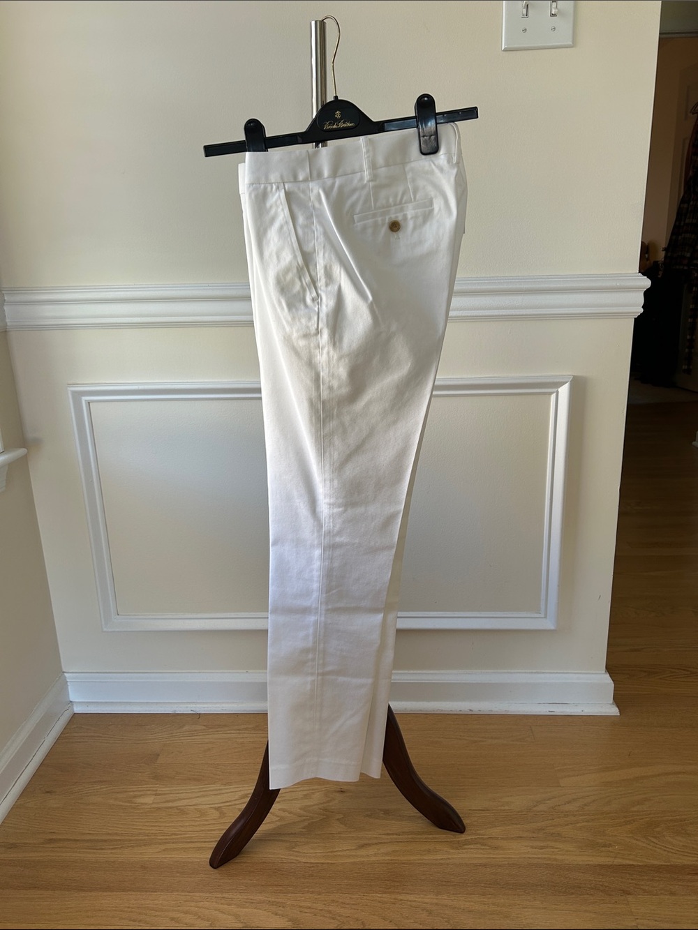 Brooks Brothers White Chinos - Tailored Classic